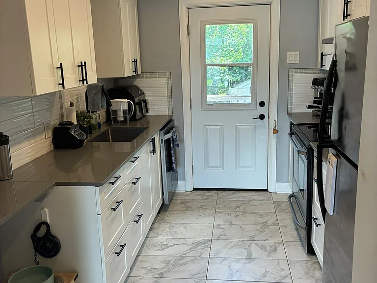 50 Fringewood Dr #1 — Photo 9