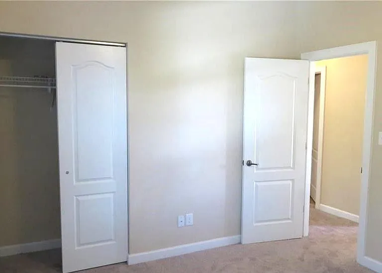 2207 Tuliptree Cir — Photo 19