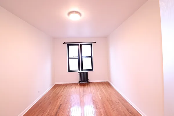 Rented by A&E Real Estate Management | media 10