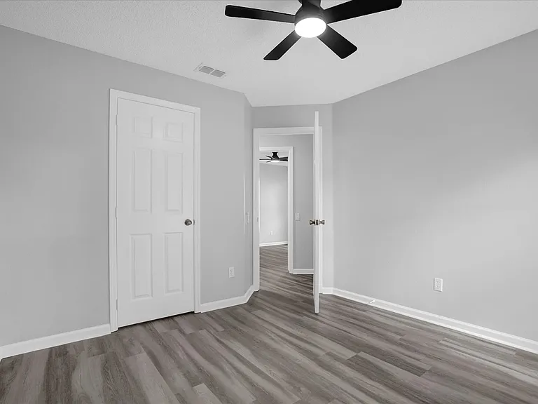 3521 Moss Pointe Pl — Photo 12