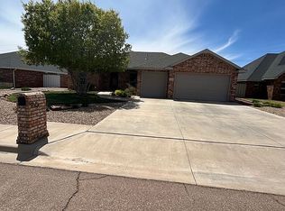 604 Providence Cir, Clovis, NM 88101