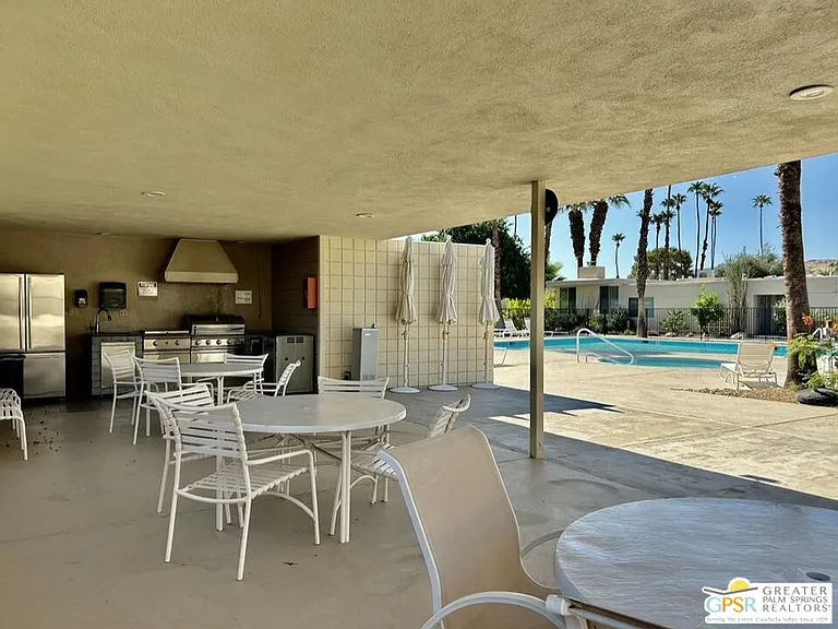 197 Desert Lakes Dr — Photo 39