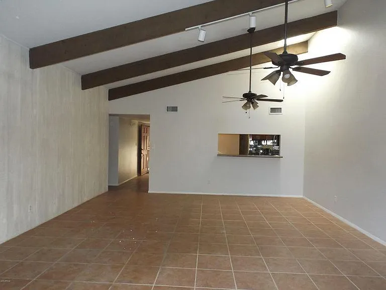 2705 E Cactus Rd — Photo 16
