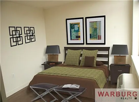 Sold by Warburg | media 1