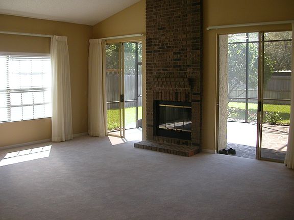 3rd image of 283 New Waterford Pl
