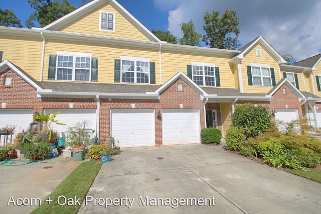 1st image of 307 Bartlett Cir