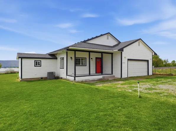 129601 W Swain Rd, Prosser, WA 99350