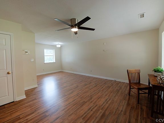 5th image of 913 W 38th St