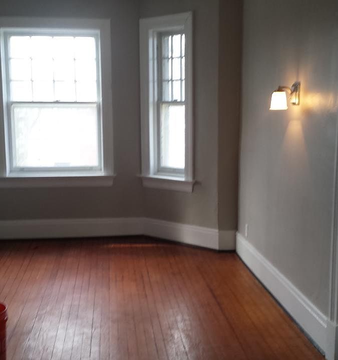 1st image of 1134 Westover Ave APT 2