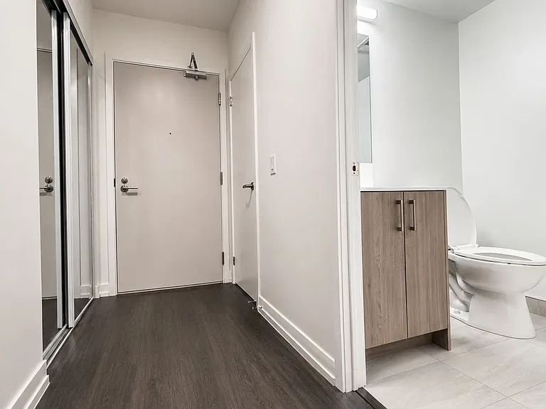 4010 Eglinton Ave W #319 — Photo 9