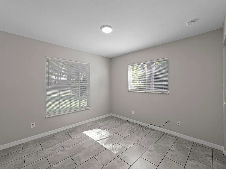 1206 Baldwin Pl — Photo 20