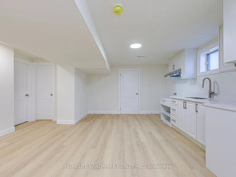 451 Sandmere Pl — Photo 30
