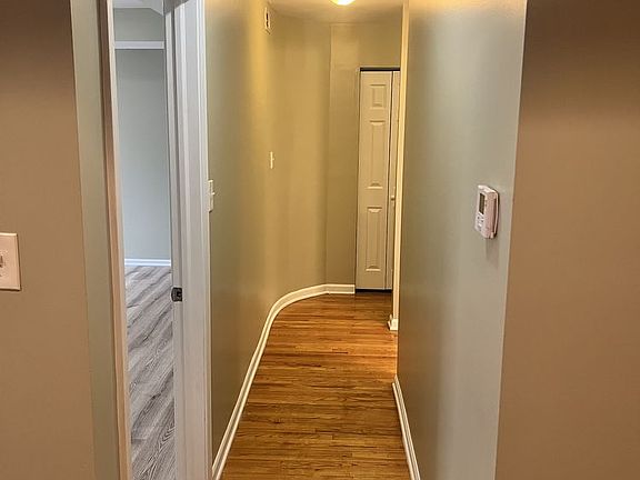 3rd image of 2720 E 75th St #1