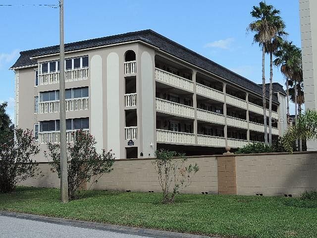1st image of 155 Bluff View Dr APT 202