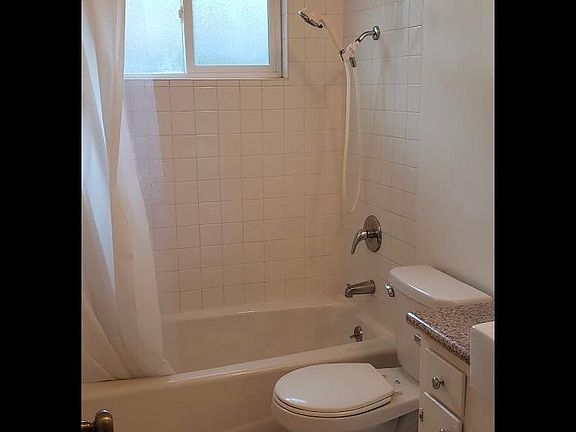 2nd image of 16004 Cantlay St