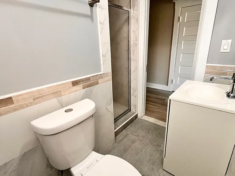 73 Hubinger St #3 — Photo 12