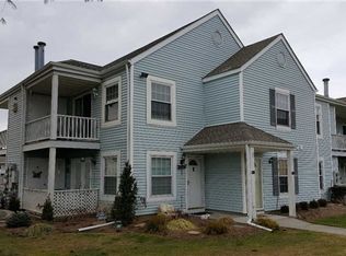 88 Fairview Cir, Middle Island, NY 11953