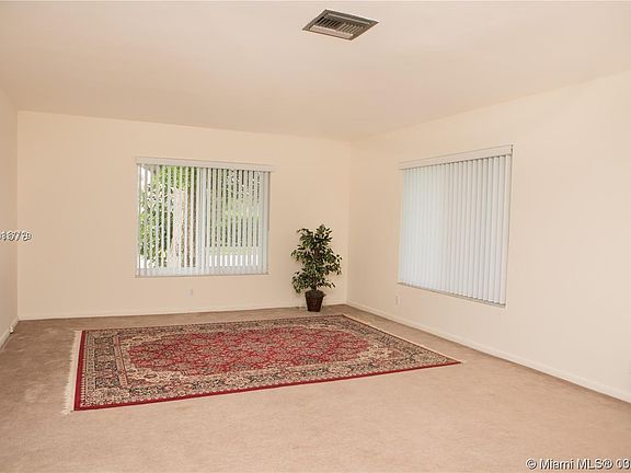 5th image of 786 Benevento Ave #786