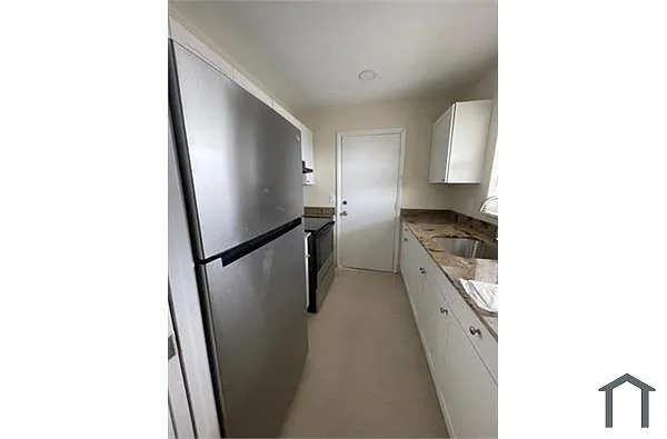 Building Photo - 1250 E Sample Rd #207