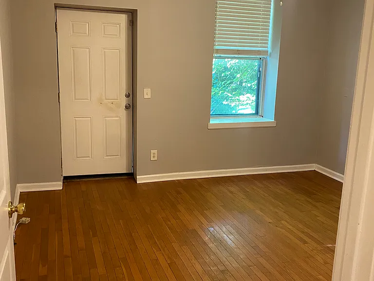 6032 Etzel Ave #6032 — Photo 8