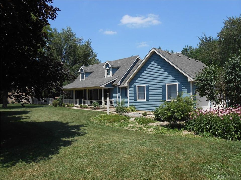 2nd image of 260 Vanessa Dr