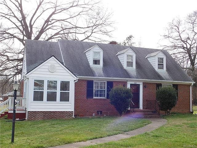 1st image of 1040 Shelby Dr