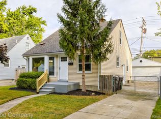 14040 Kingston St, Oak Park, MI 48237