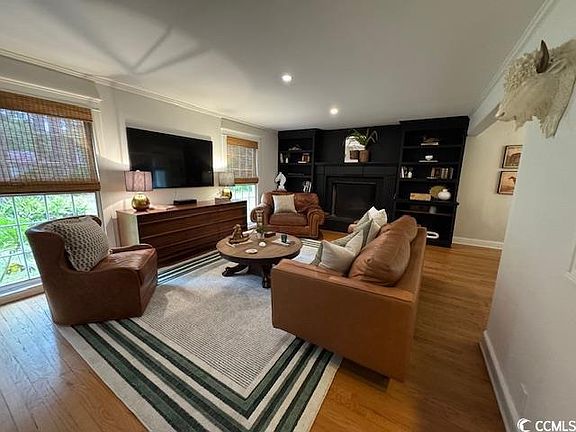 2nd image of 133 Otter Run Rd.