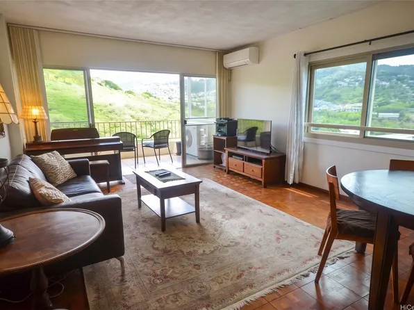 1001 Wilder Ave APT 604, Honolulu, HI 96822