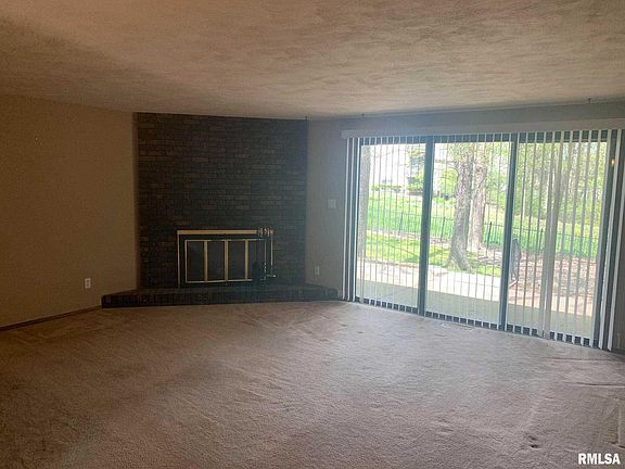 4th image of 1529 W Thames Dr