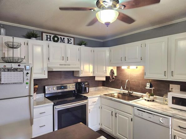 508 Commercial St APT J