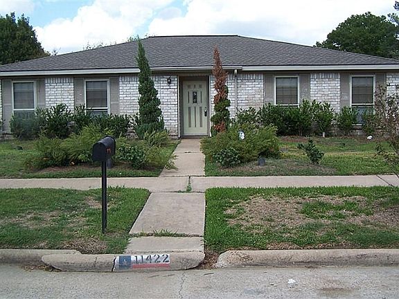2nd image of 11422 Creekhurst Dr