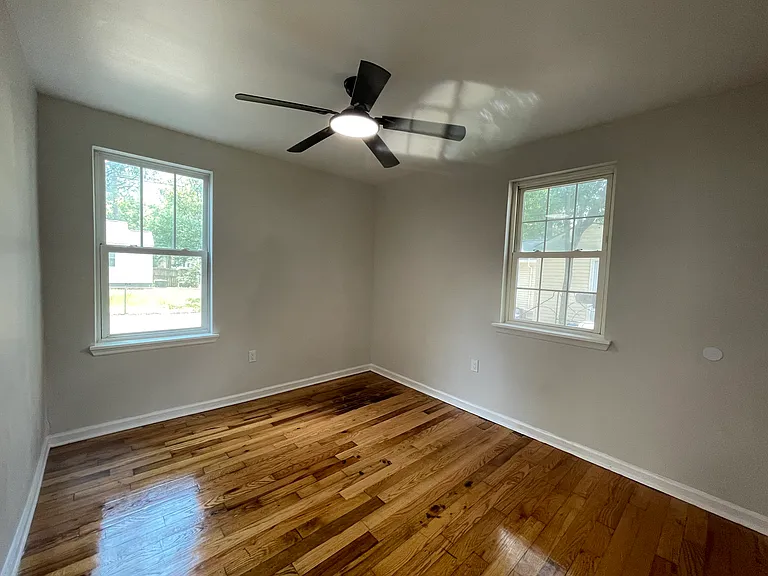 2135 Utah St — Photo 12