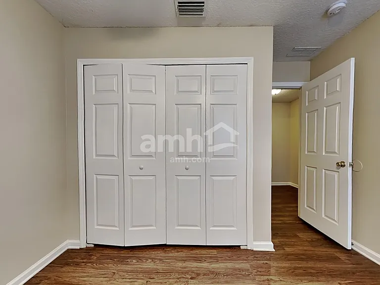 1438 Blues Creek Dr — Photo 18