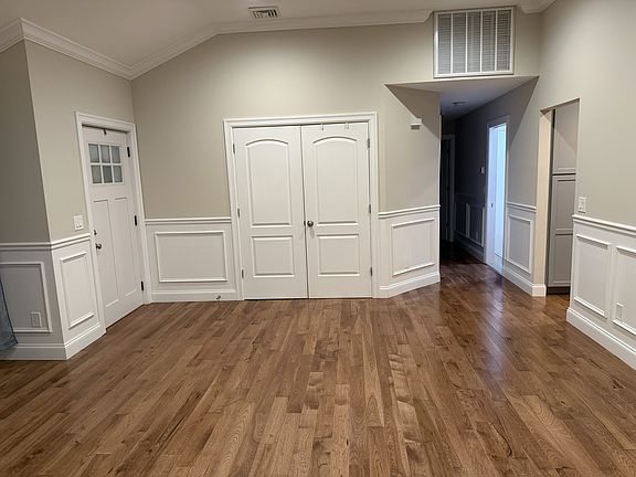4th image of 65 Cobbleridge Ln #65