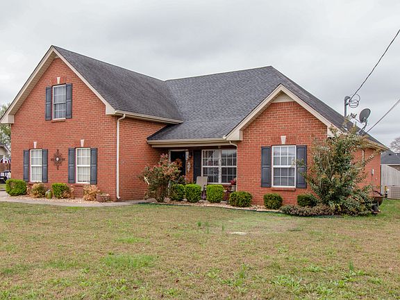 3rd image of 1007 Coral Dr