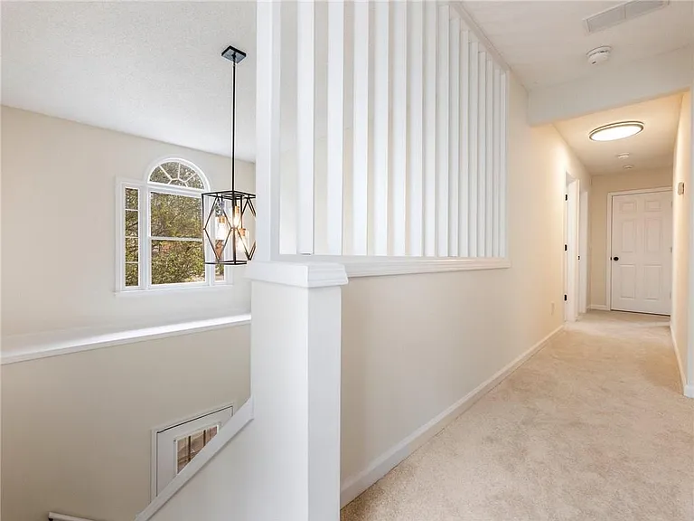10100 Barston Ct — Photo 12