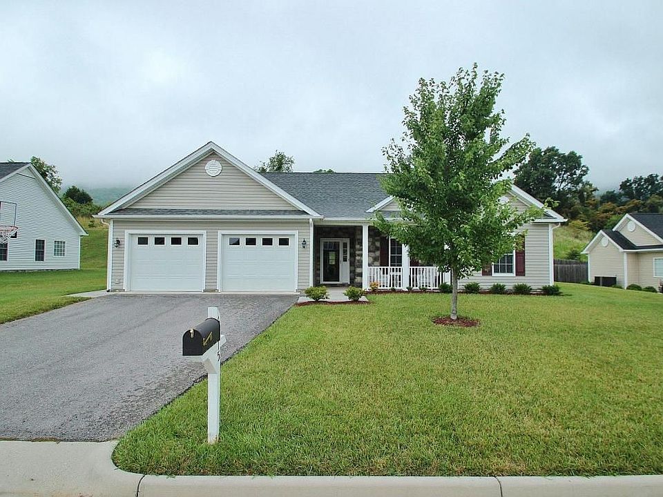 1st image of 6115 Crumpacker Dr