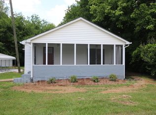 1802 Crabtree Rd, Hixson, TN 37343