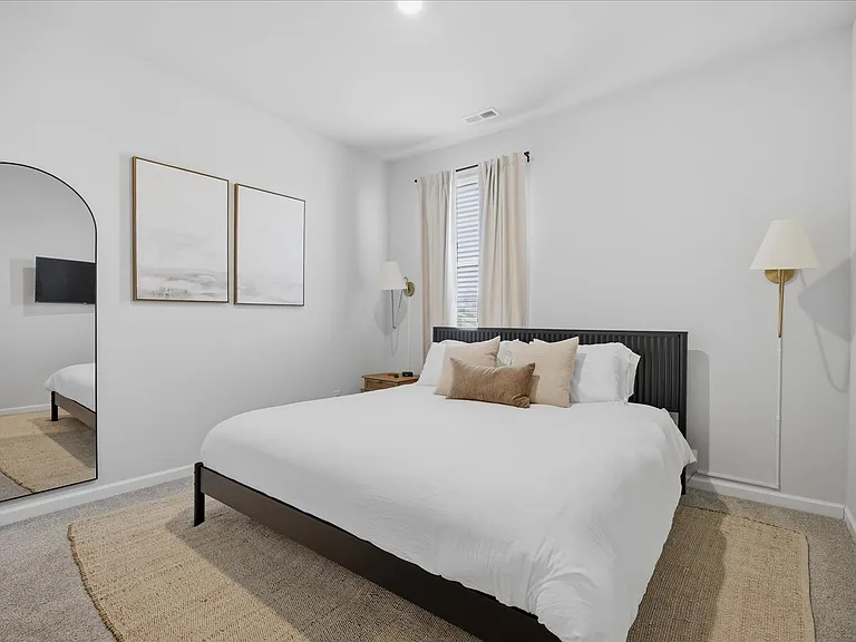 234 N Farmhouse Dr — Photo 17