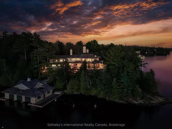 1250 Waldmere Rd, Bracebridge, ON P1L 1W8