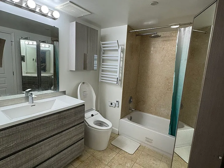 300 S Duval St #1810 — Photo 20