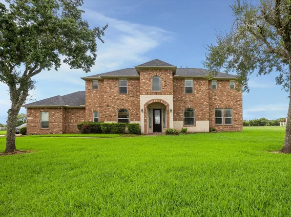9011 Majesty Ln, Richmond, TX 77469