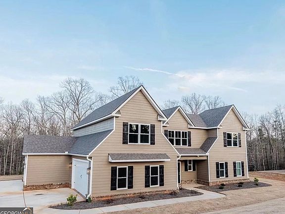 2nd image of 75 Creekside Ct