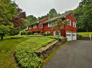 83 Carol St, Danbury, CT 06810