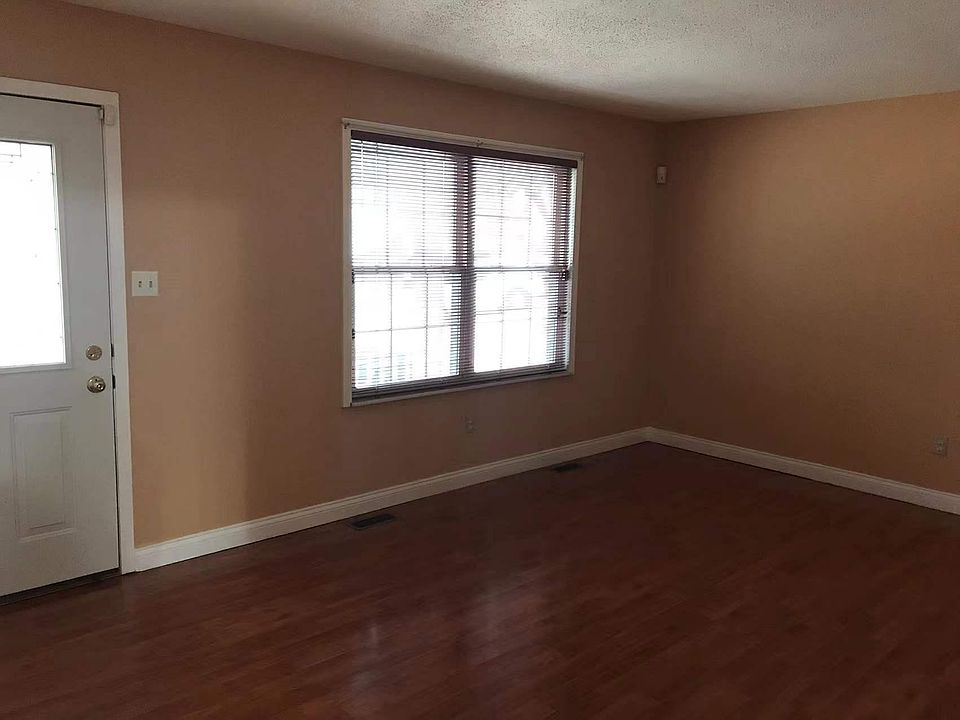 1st image of 10590 Boylston Dr
