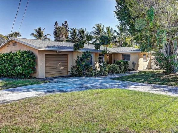 5125 Calle Minorga, Sarasota, FL 34242