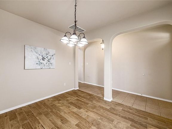 5th image of 11704 Larch Valley Dr