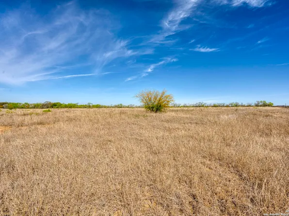 000 ERNST RD LOT 1, Pleasanton, TX 78064