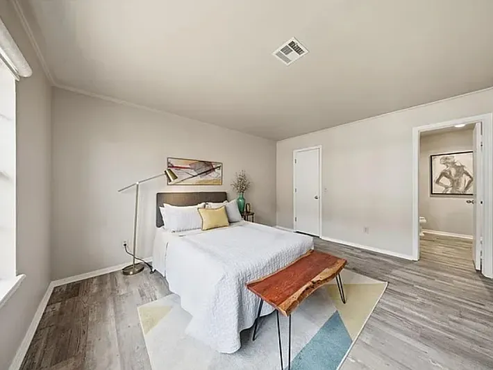 4400 Hemingway Dr #252 — Photo 1